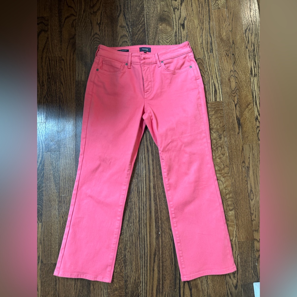 NYDJ pink cropped pants . Petite